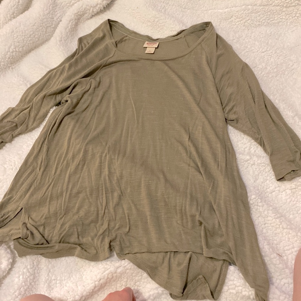 Brand Mossimo! Color olive green top! Great to pair with jeans and booties!